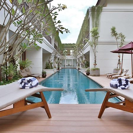 Seminyak Lagoon All Suites Hotel Exterior foto