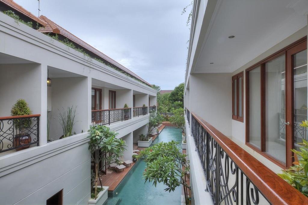 Seminyak Lagoon All Suites Hotel Exterior foto
